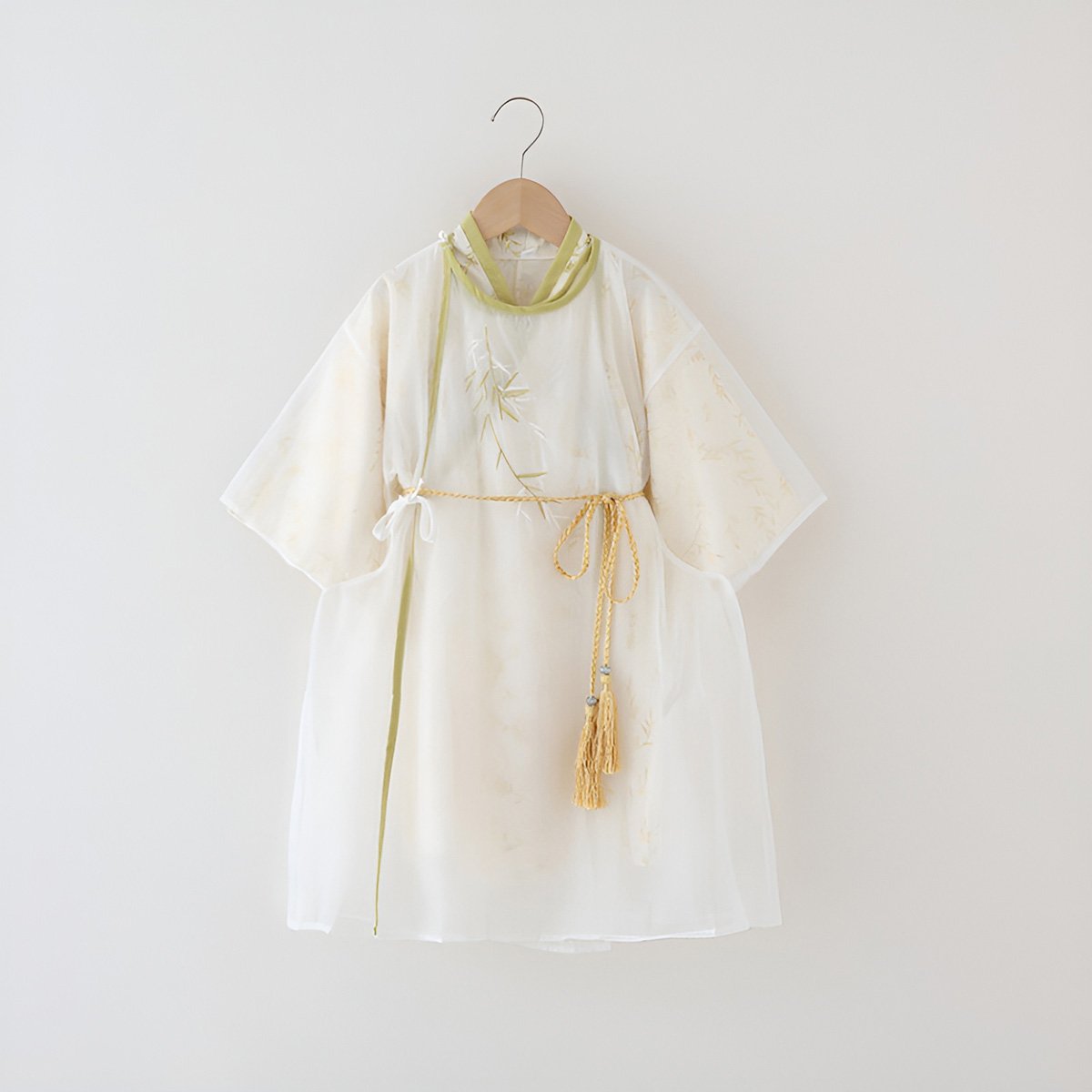 Boy's Gold-Stamped Hanfu