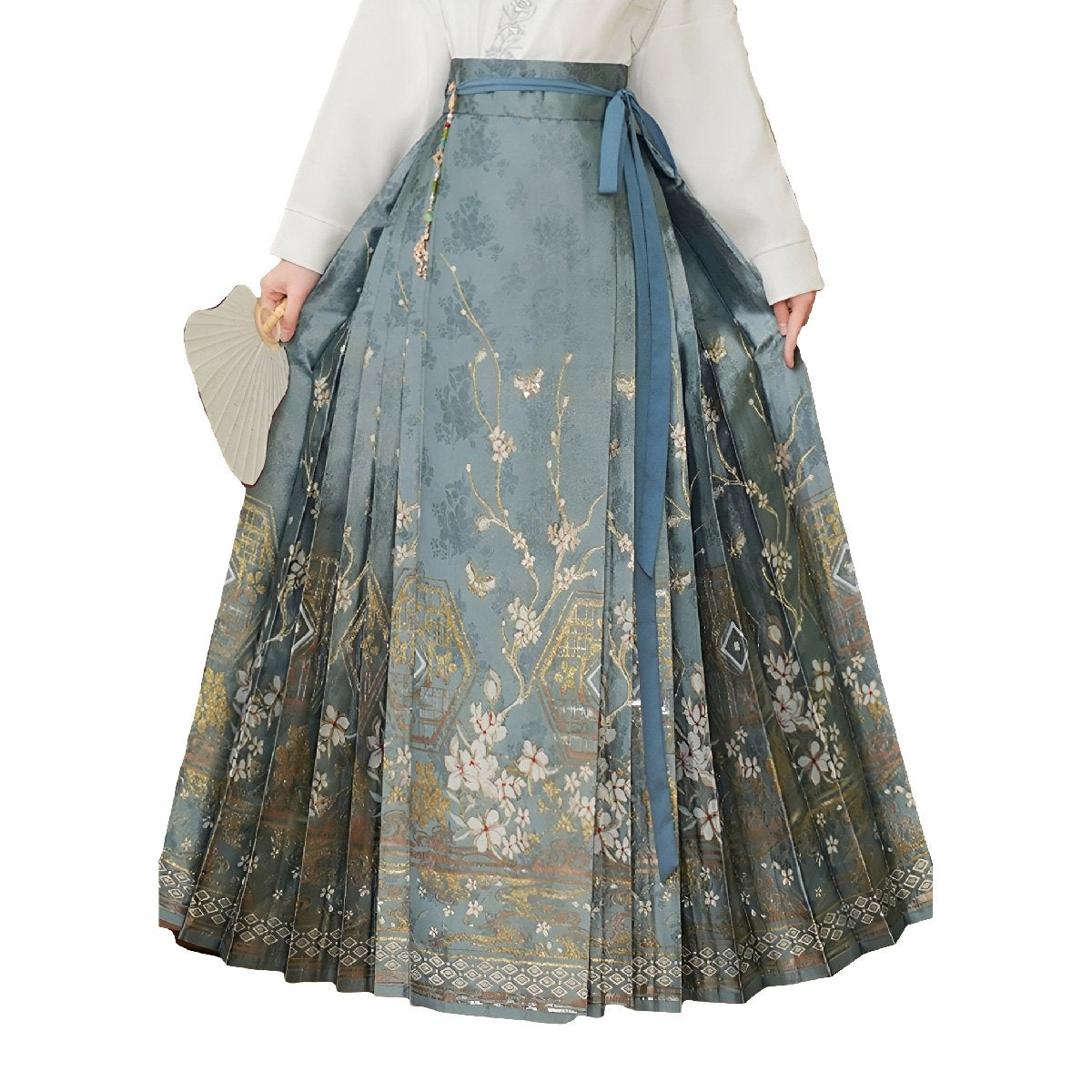 Elegant Chinese style set with horseface skirt and embroidered blouse