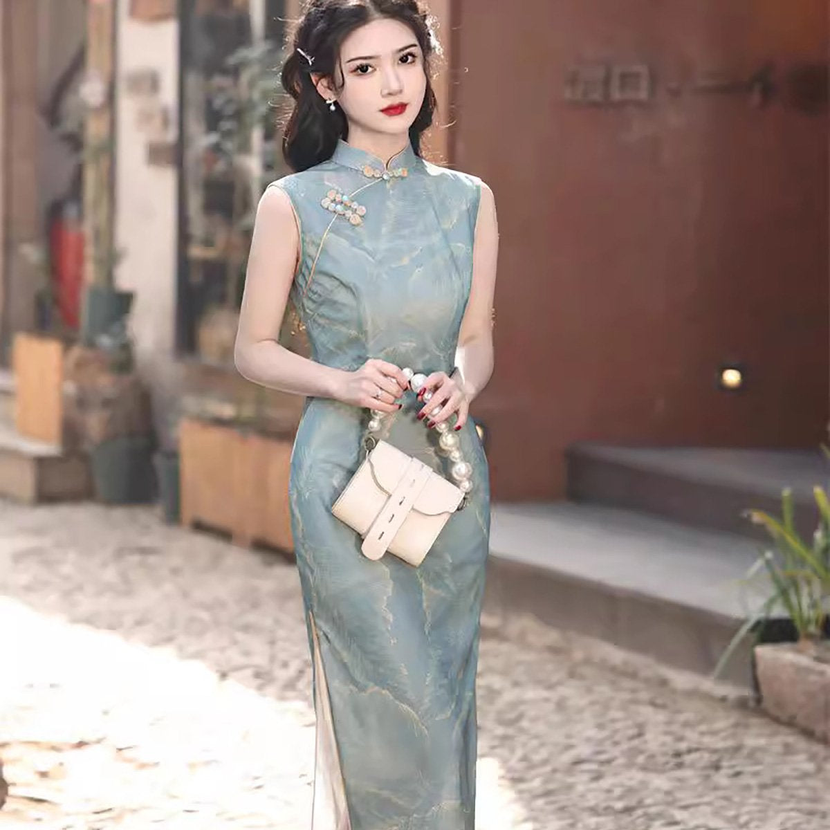 Sleeveless Blue Floral Cheongsam Dress