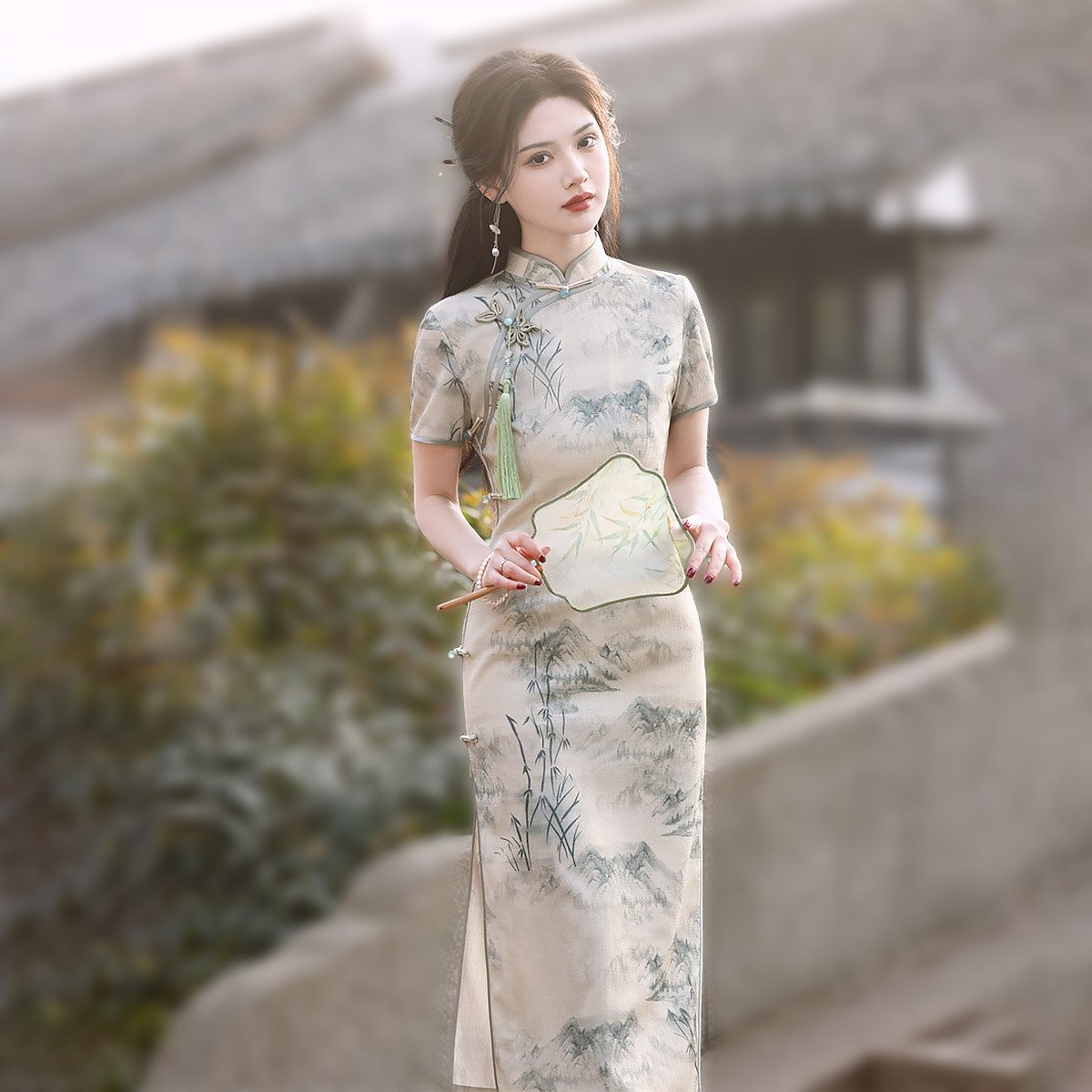 Ivory Floral Slim Fit Cheongsam Dress