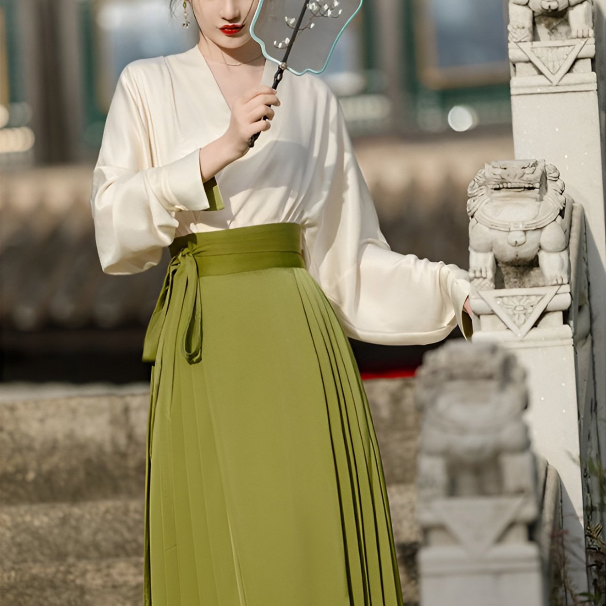 New Chinese Style Green Ma Mian Skirt Set