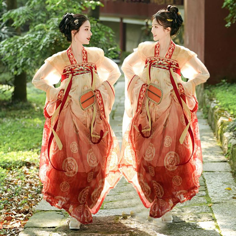 Chinese Traditional Dress Hanfu with floral patterns