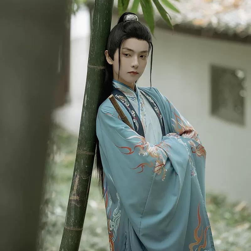 Hanfu male traditional Chinese clothing in blue with dragon patterns