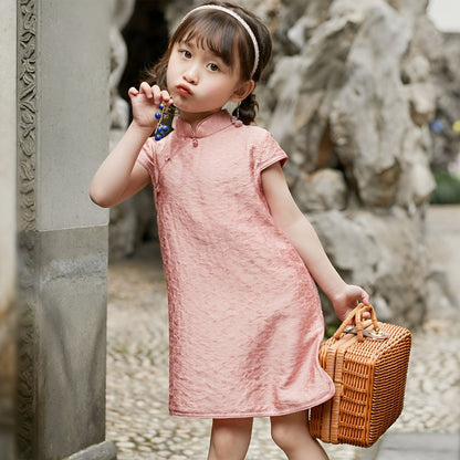 Pink Chinese dress cheongsam for girls with floral patterns