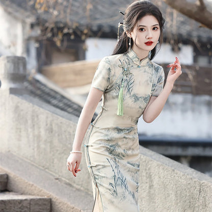 Ivory Floral Slim Fit Cheongsam Dress