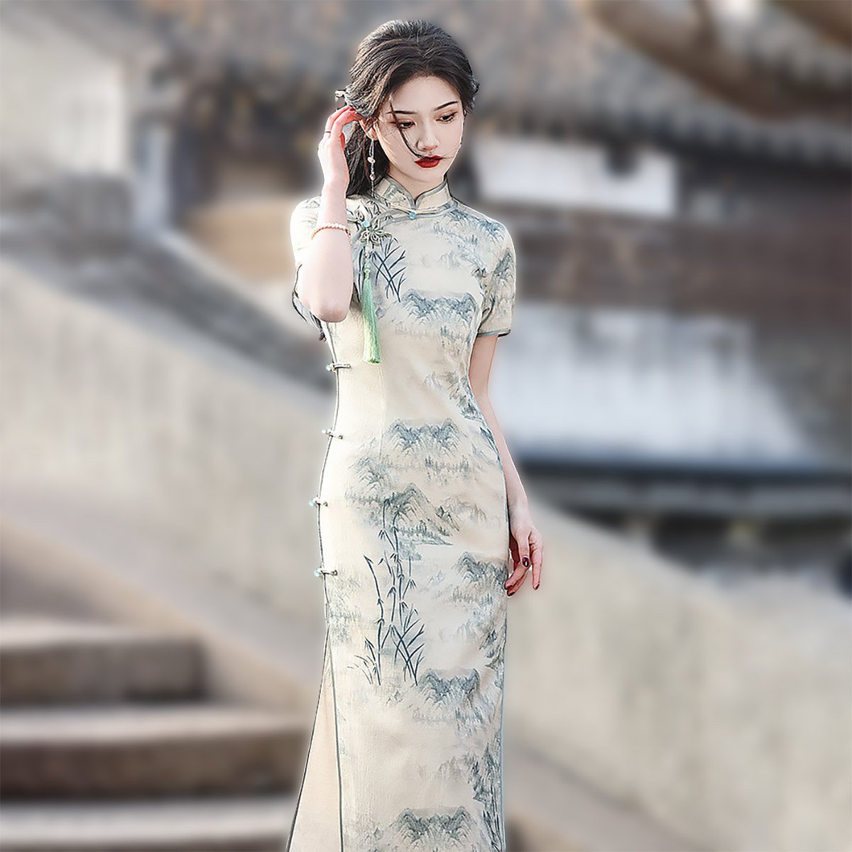 Ivory Floral Slim Fit Cheongsam Dress